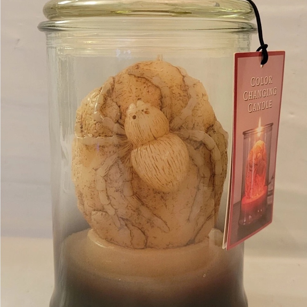 Threshold Halloween Spider Smoky Ombre Candle Color Changing Jar Unscent  Lidded
